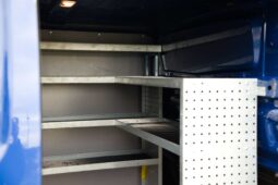 
										Opel Vivaro full									