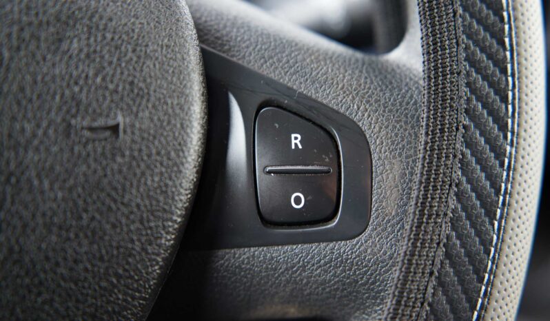 
								Opel Vivaro full									