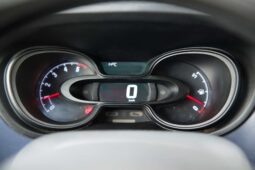 
										Opel Vivaro full									