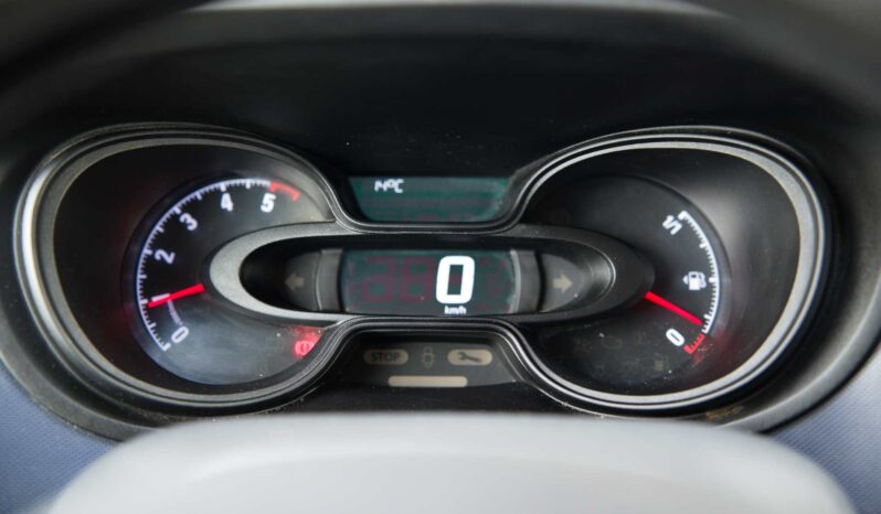 
								Opel Vivaro full									