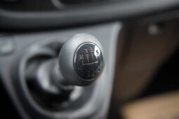 
										Opel Vivaro full									