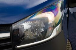 
										Opel Vivaro full									